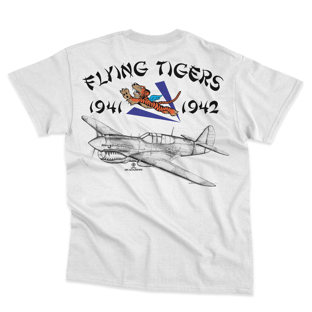P-40 FLYING TIGERS